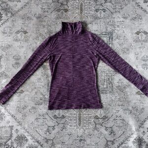 Lululemon Athletica Plum Long Sleeve Turtle Neck Top size Medium/Large